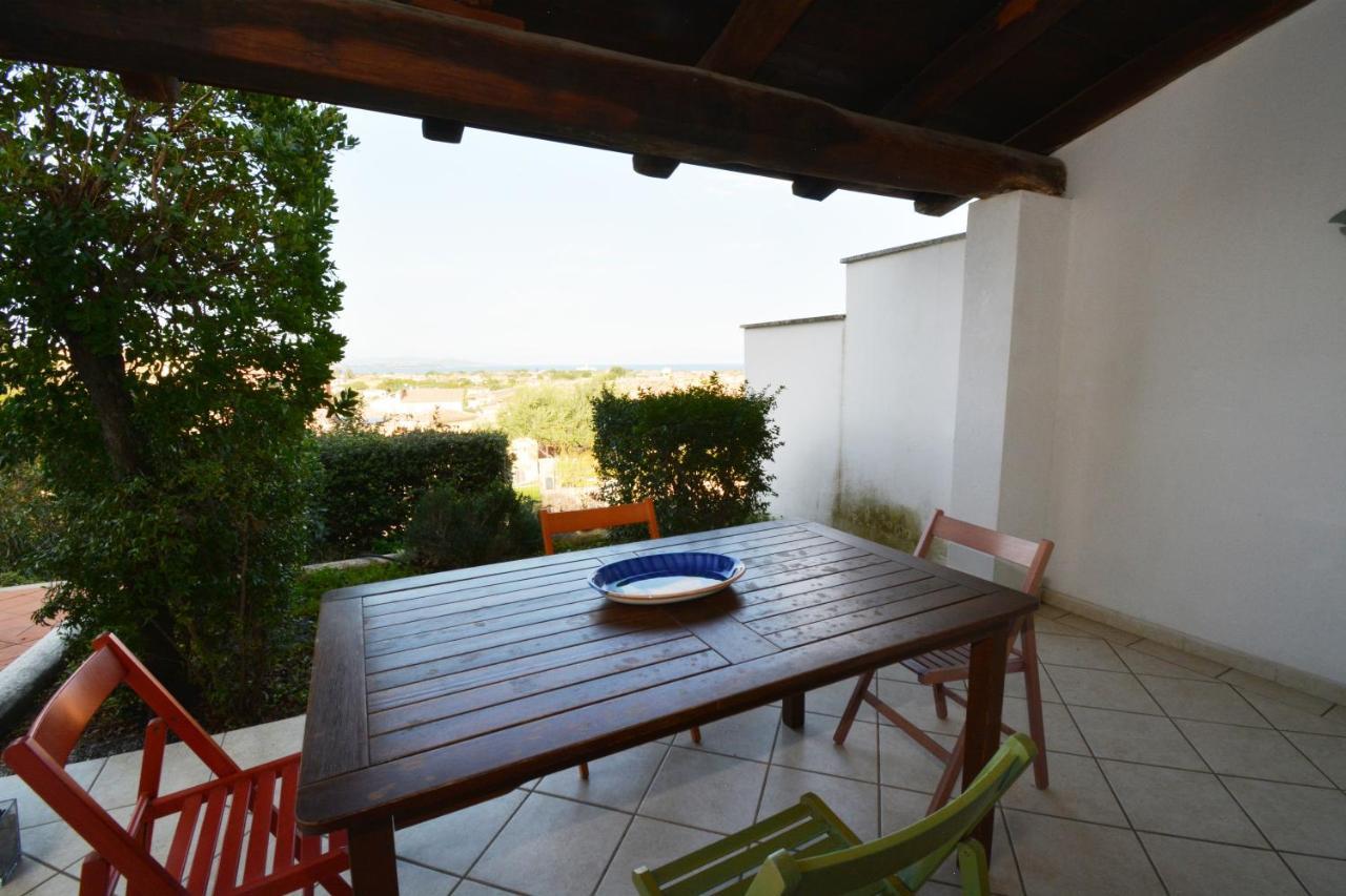 Citai Con Splendida Vista Mare Apartman San Teodoro  Kültér fotó
