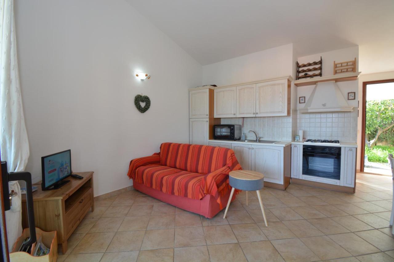 Citai Con Splendida Vista Mare Apartman San Teodoro  Kültér fotó