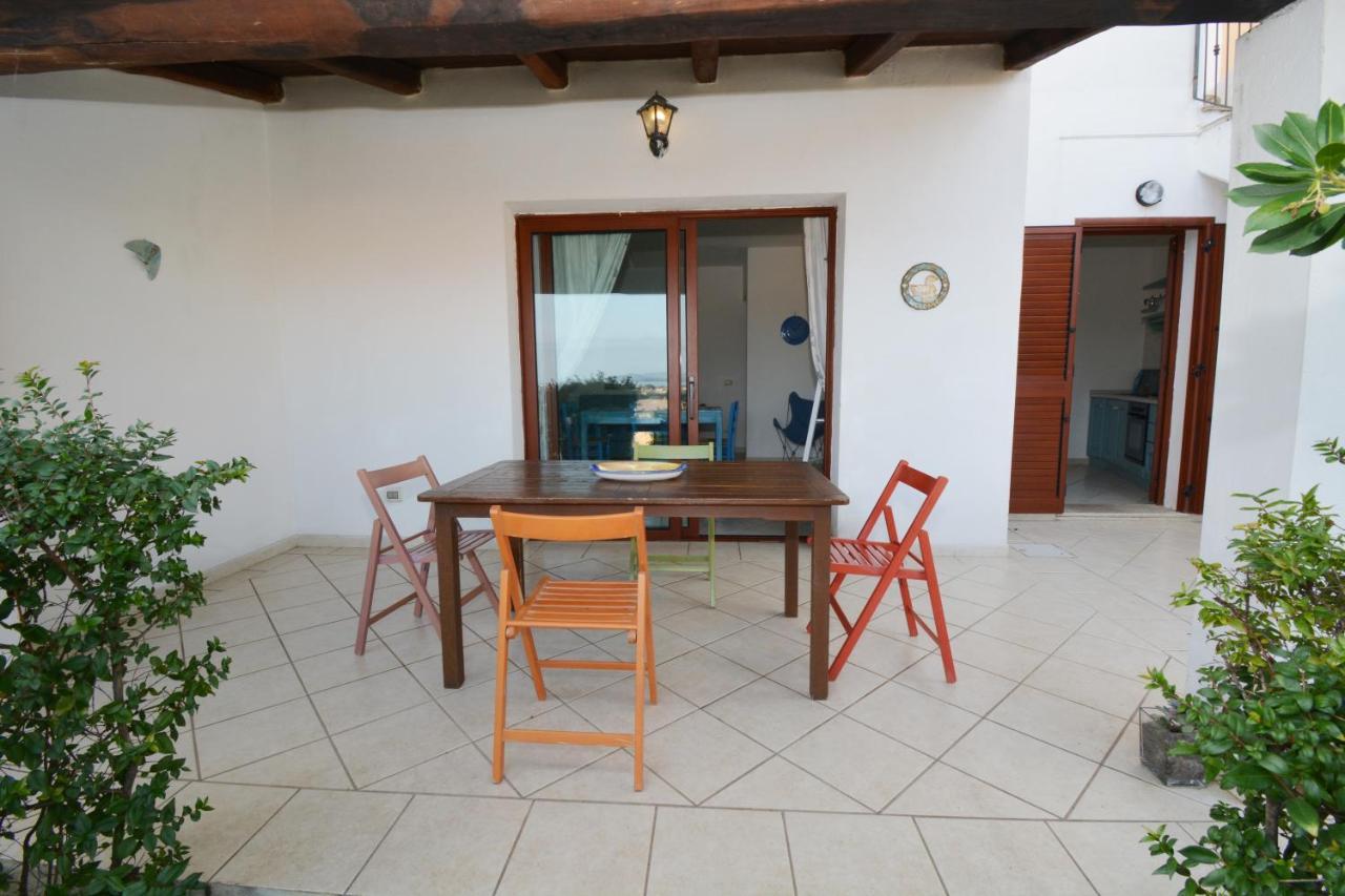 Citai Con Splendida Vista Mare Apartman San Teodoro  Kültér fotó