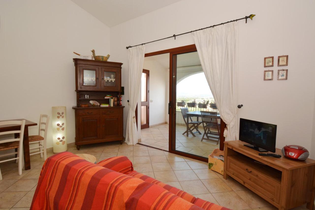Citai Con Splendida Vista Mare Apartman San Teodoro  Kültér fotó