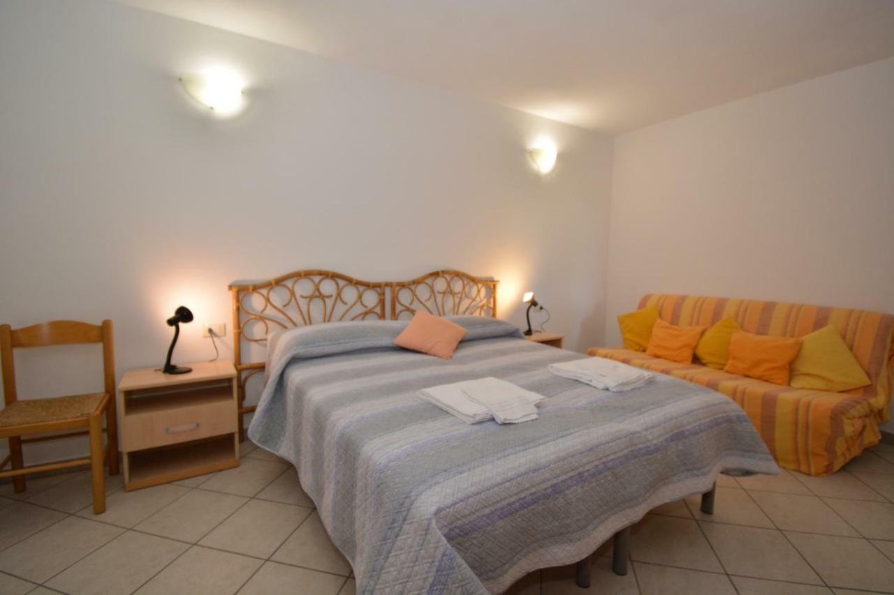 Citai Con Splendida Vista Mare Apartman San Teodoro  Kültér fotó